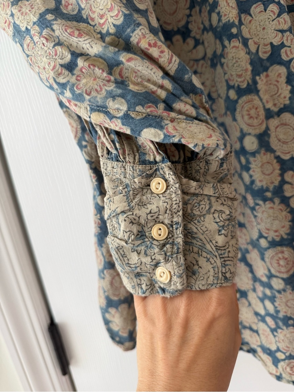 Magnolia Pearl Block Print Tora Shirt 1114 Rourke Oversized Button Neck - Picture 5 of 12